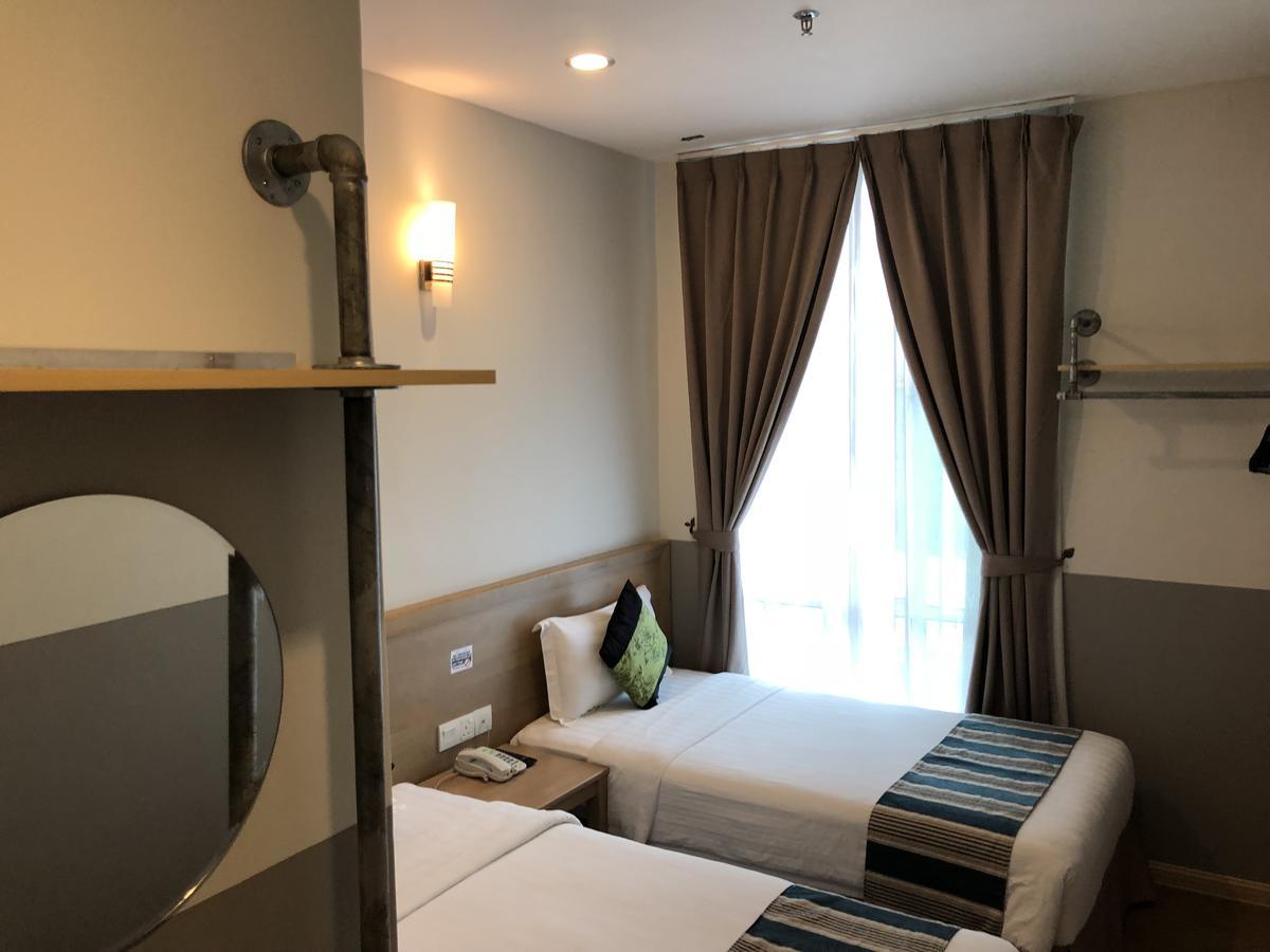 The Explorer Hotel Malacca Kültér fotó